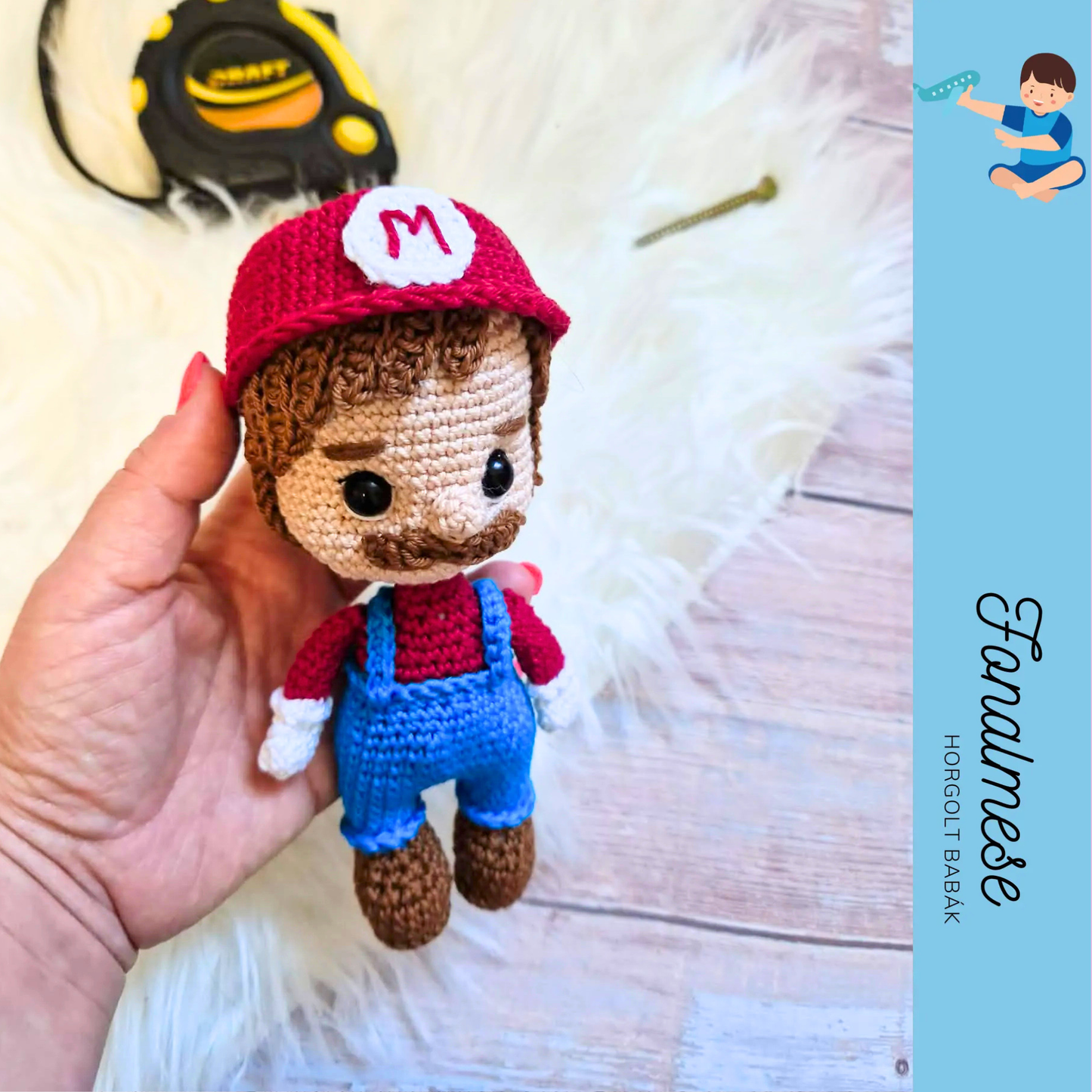 Mini szerelő - horgolt baba